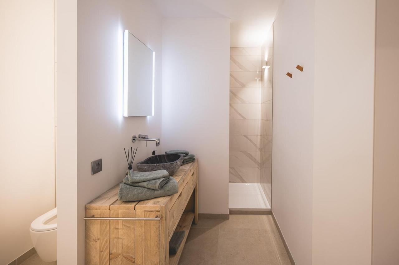 Apartment Snoring Bastards Ostend